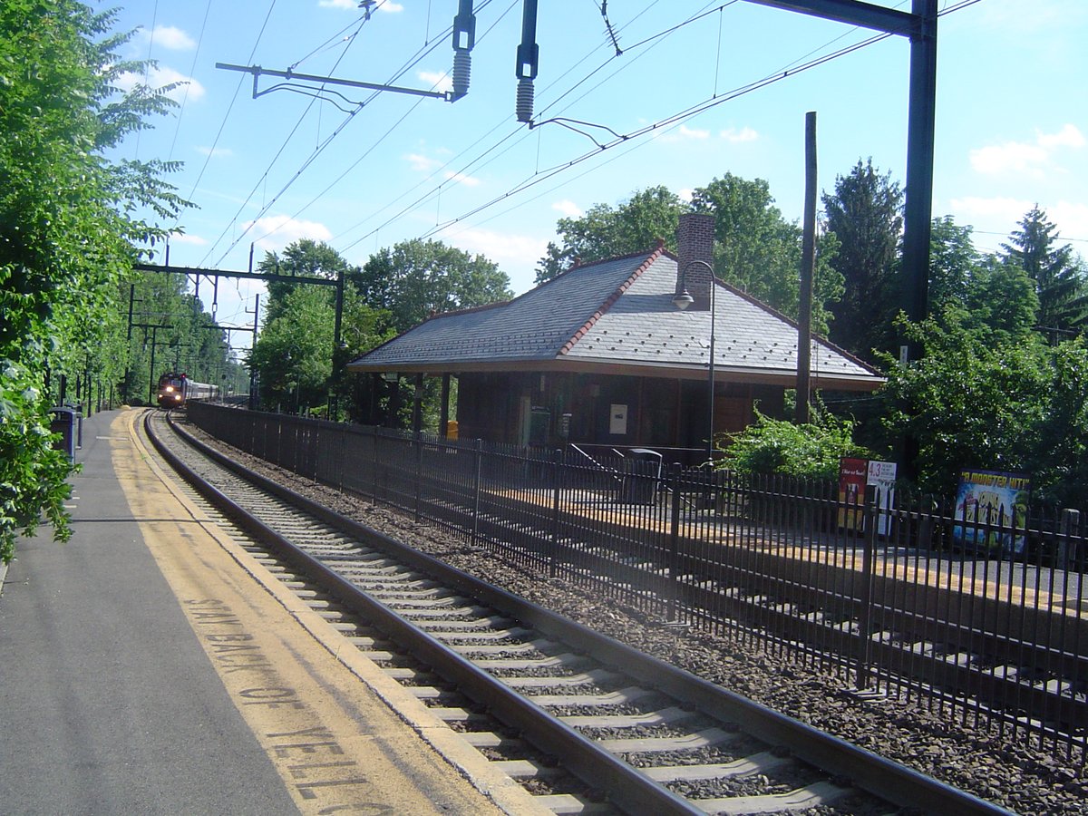 Watchung Plaza, NJ - Watchung Avenue station - Wikipedia